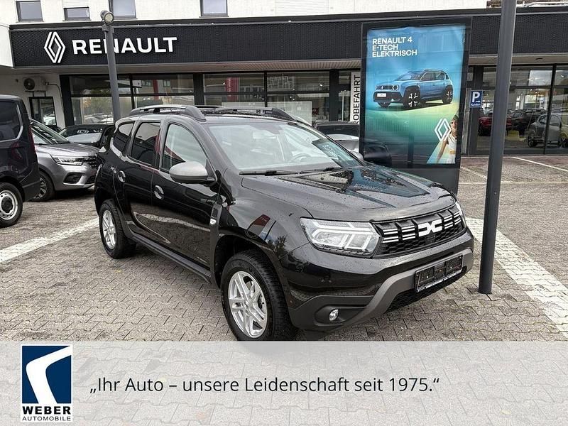 Schwarz Gebraucht 2023 Dacia Duster Journey SUV | 19.970 € (Fairer Preis) - Bild 1/4