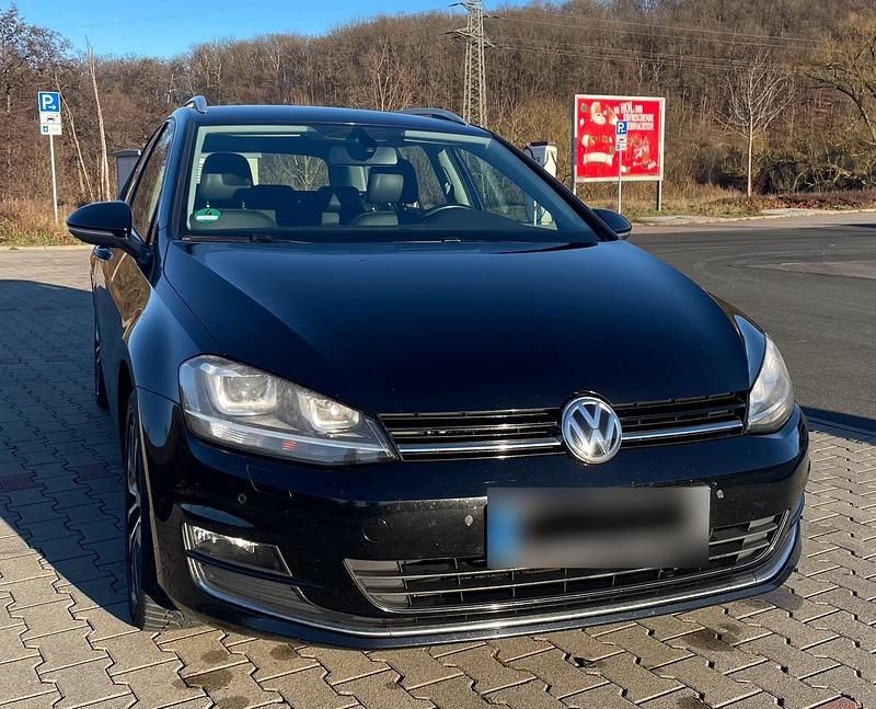 Gebraucht VW Golf VII Highline 150 PS (110 kW) 2014 Schwarz Kombi