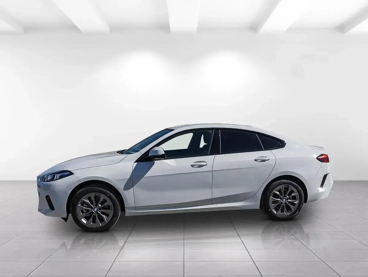 Gebraucht BMW 220 Efficient Dynamics 170 PS (125 kW) 2026 Alpinweiss iii Coupé