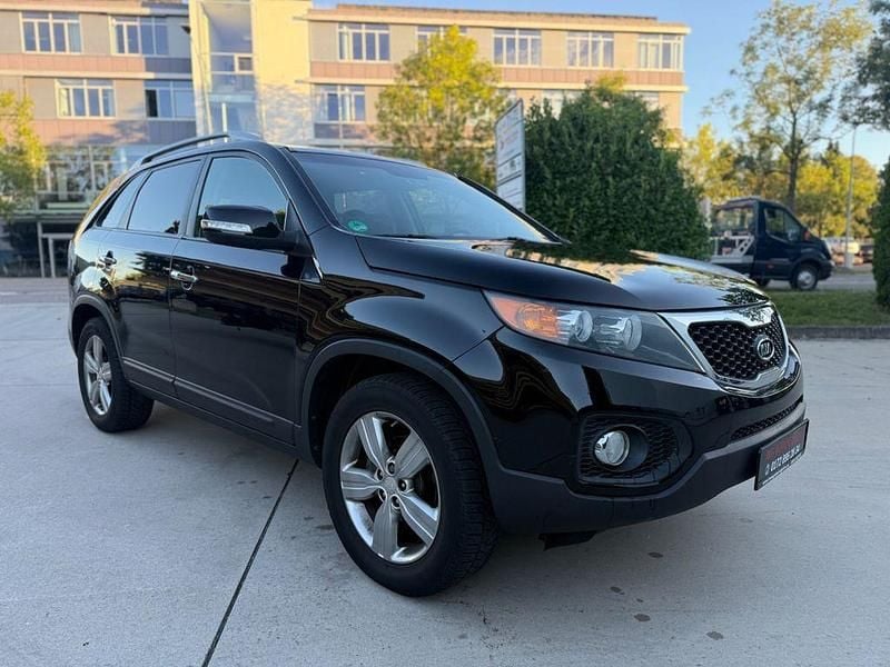Schwarz Gebraucht 2012 Kia Sorento SUV | 6.500 € - Bild 1/4