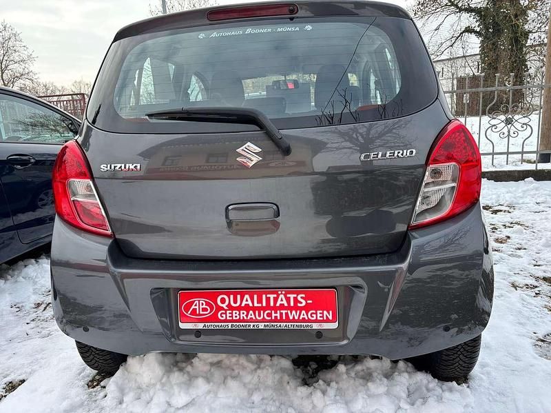 Gebraucht Suzuki Celerio 68 PS (50 kW) 2016 Grau Kleinwagen