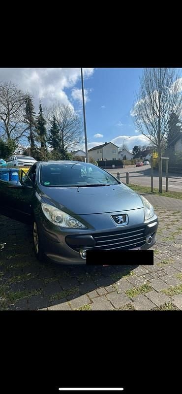 Grau Gebraucht 2006 Peugeot 307 CC Cabrio | 1.299 € (Guter Preis) - Bild 1/4