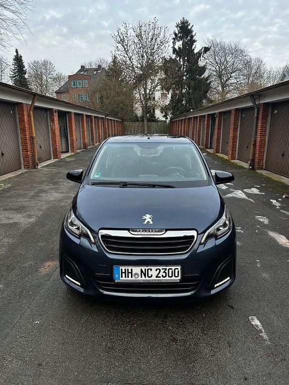 Gebraucht Peugeot 108 69 PS (50 kW) 2016 Schwarz Kleinwagen