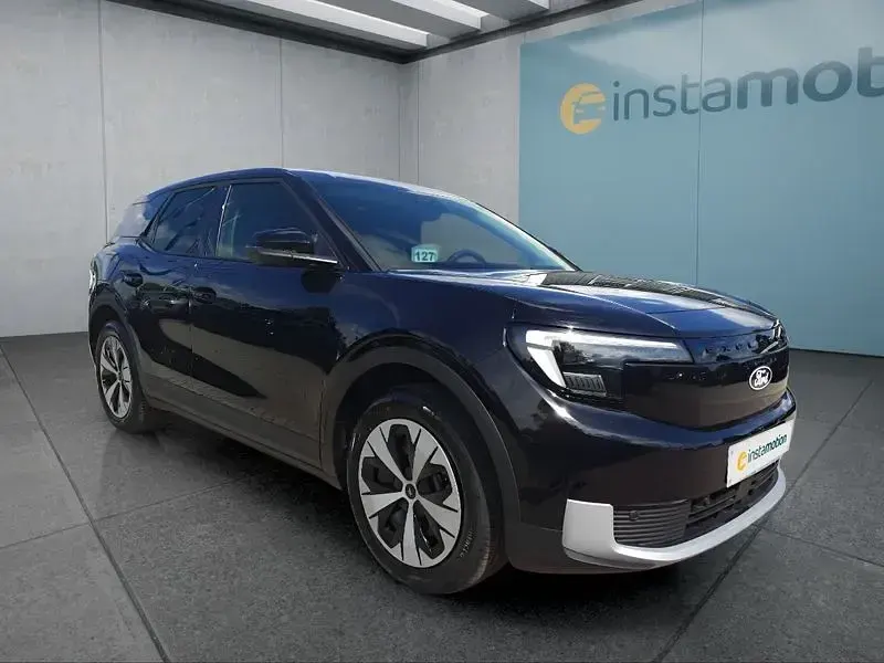 Uusi Ford Explorer 125 kW (170 HP) 2026 Musta Katumaasturi