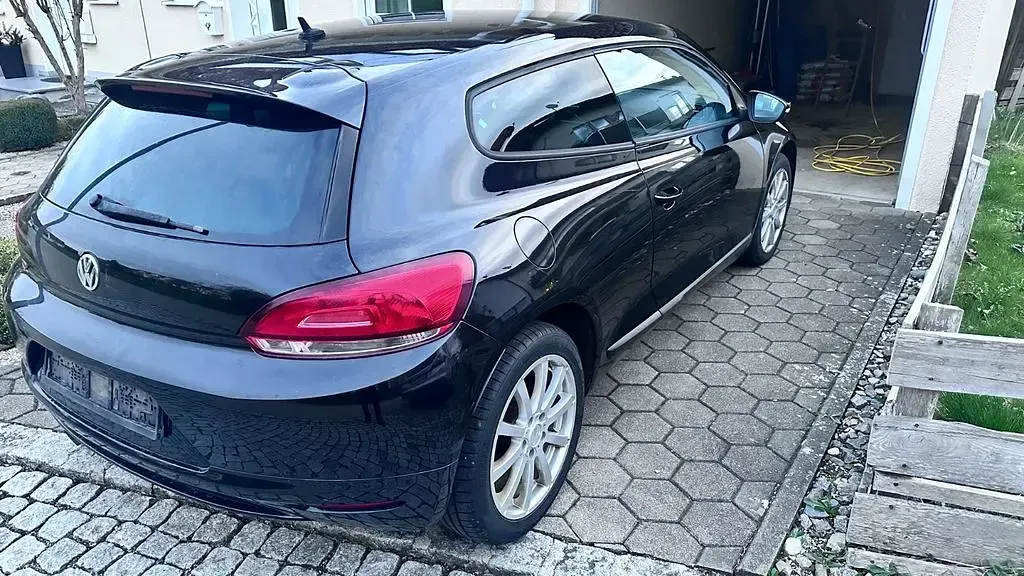 Gebraucht VW Scirocco 122 PS (89 kW) 2009 Schwarz Coupé