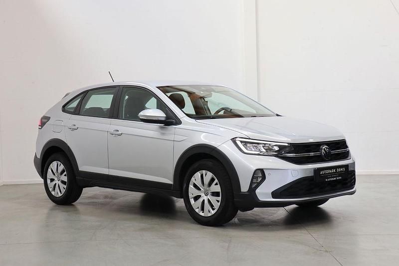 Gebraucht VW Taigo Basis 95 PS (69 kW) 2023 Silber SUV