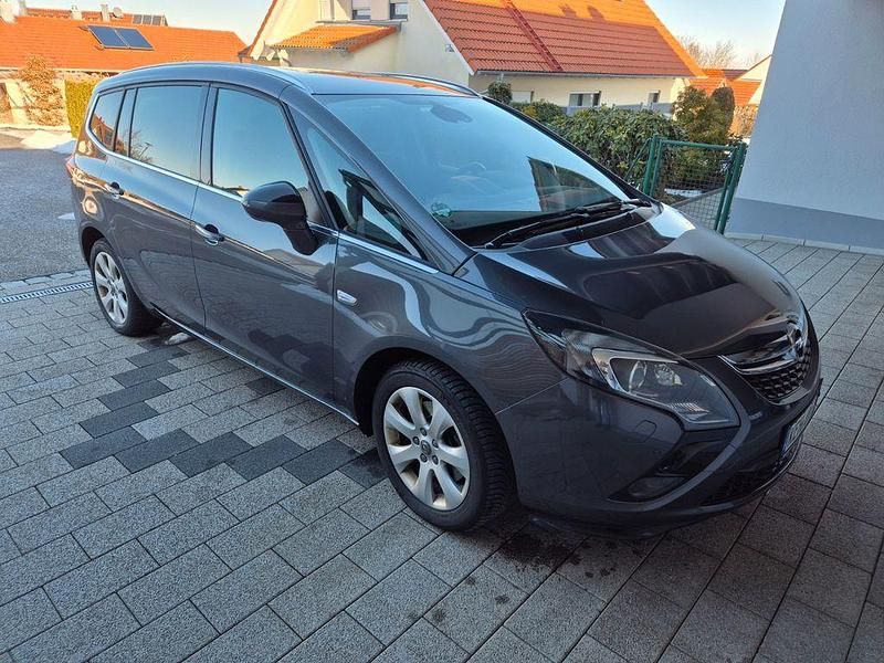 Gebraucht Opel Zafira Tourer Innovation 165 PS (121 kW) 2012 Grau Van / Kleinbus
