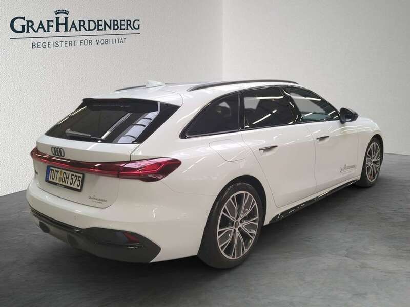 Gebraucht Audi A5 Sport 204 PS (150 kW) 2024 Weiß Coupé