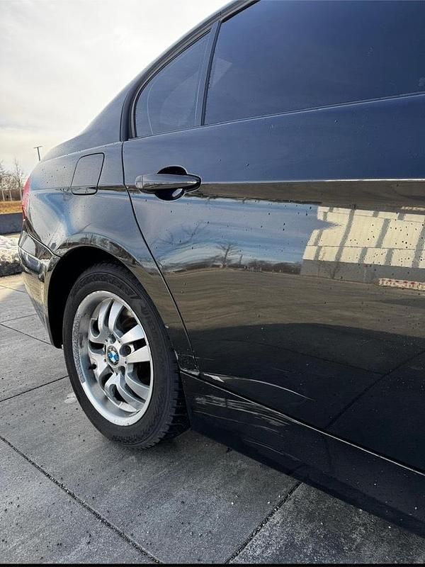 Gebraucht BMW 320 170 PS (125 kW) 2007 Schwarz Limousine