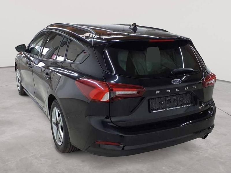 Gebraucht Ford Focus Cool & Connect 120 PS (88 kW) 2022 Agate black metallic Kombi