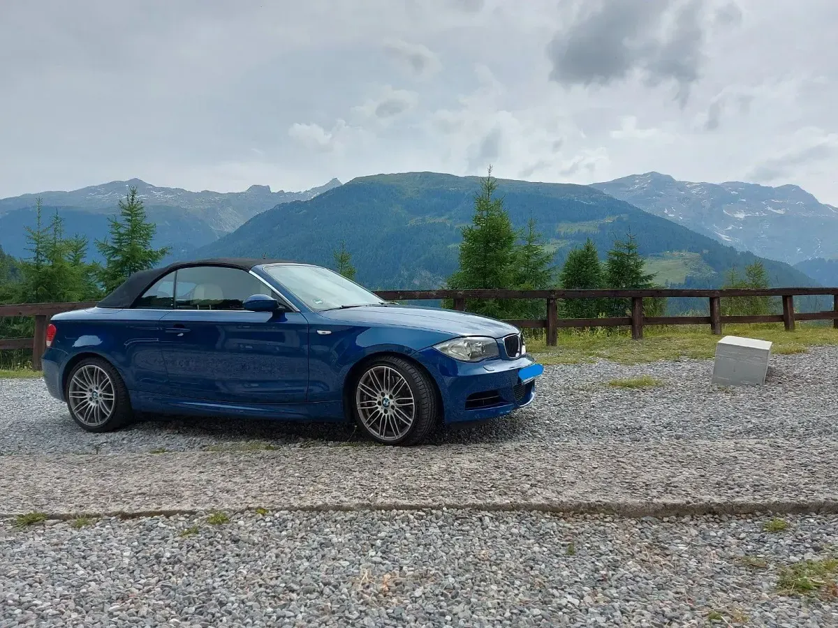 Gebraucht BMW 135 Cabriolet M Sport 306 PS (225 kW) 2009 Blau Cabrio