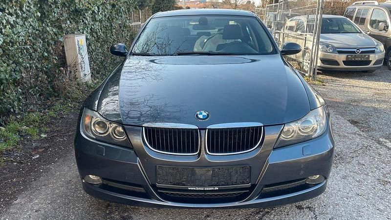 Gebraucht BMW 320 170 PS (125 kW) 2008 Limousine