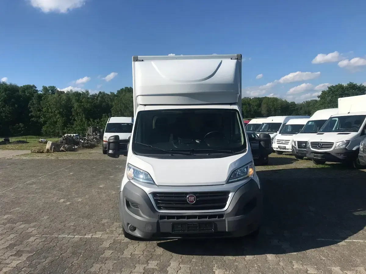 Gebraucht Fiat Ducato 150 PS (110 kW) 2017 Weiß Van