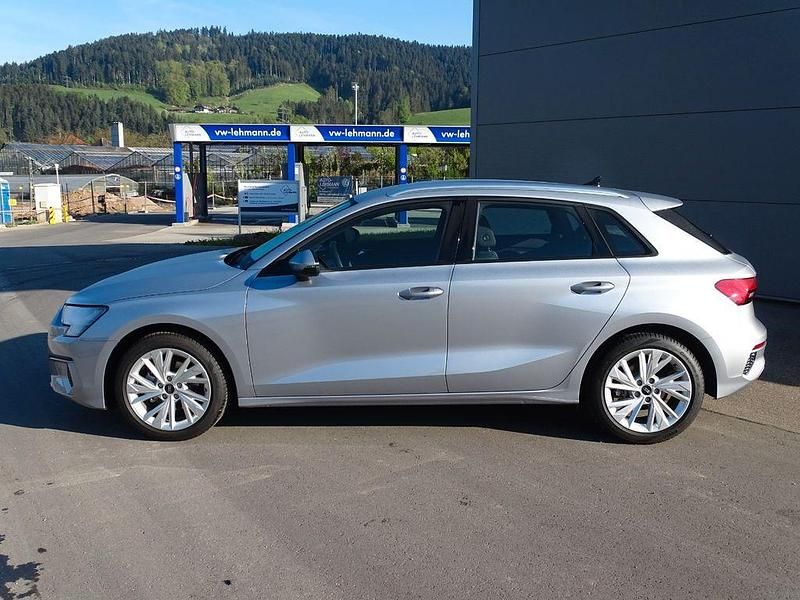 Gebraucht Audi A3 Advanced 150 PS (110 kW) 2022 Silber Limousine