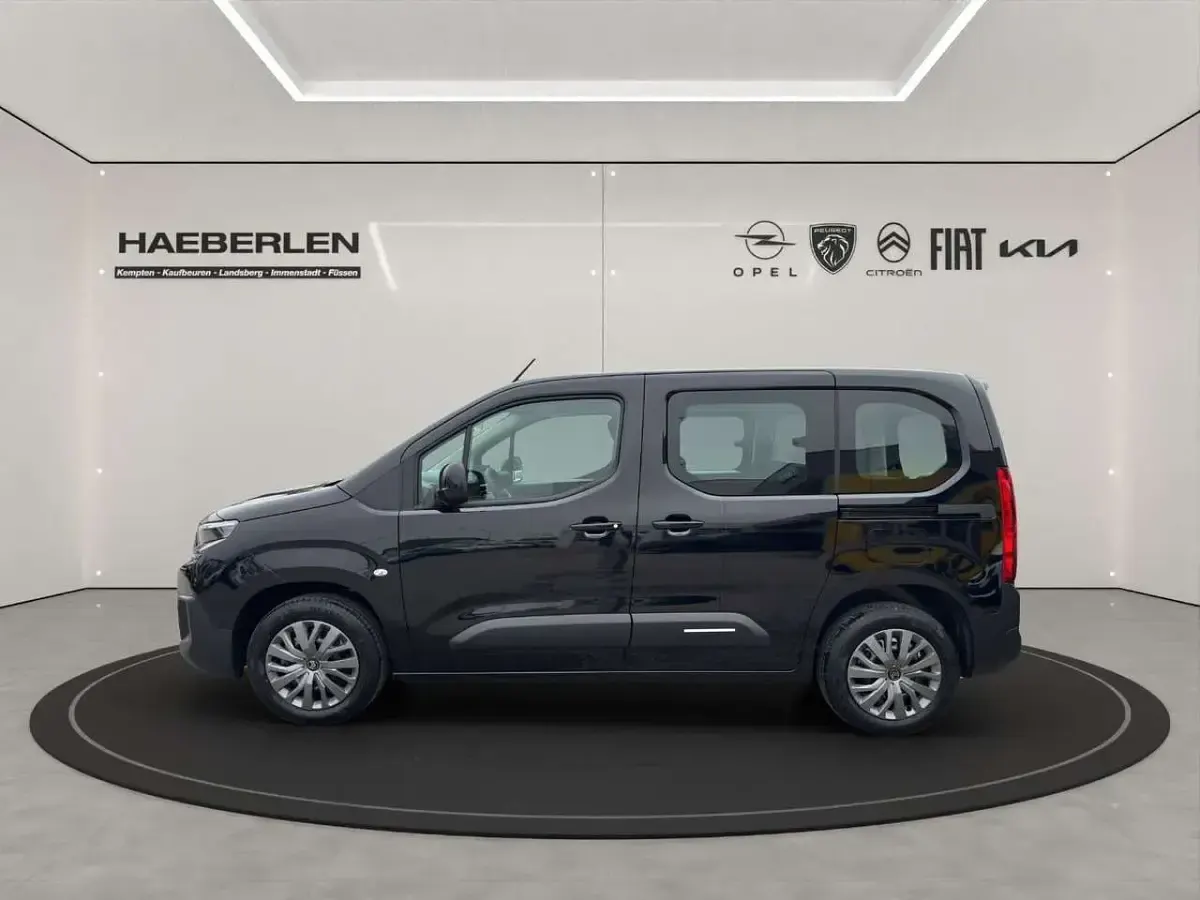 Neu Citroën Berlingo 110 PS (80 kW) 2026 Schwarz Van / Kleinbus