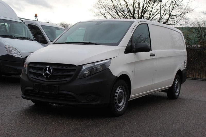 Gebraucht Mercedes Vito 163 PS (119 kW) 2020 Weiß Van