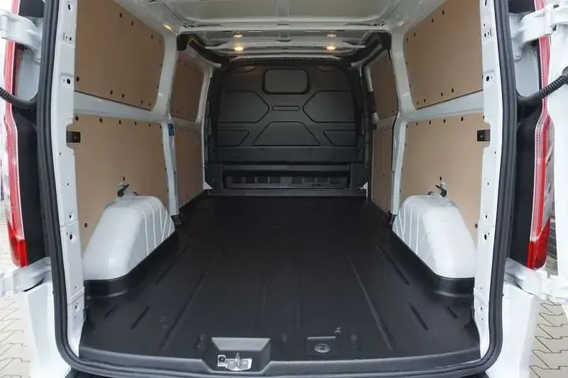 Gebraucht Ford Transit Custom 131 PS (96 kW) 2023 Weiß Van