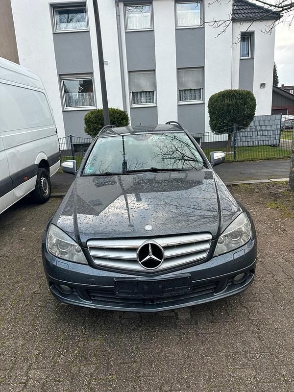 Gebraucht Mercedes C220 170 PS (125 kW) 2008 Grau Kombi