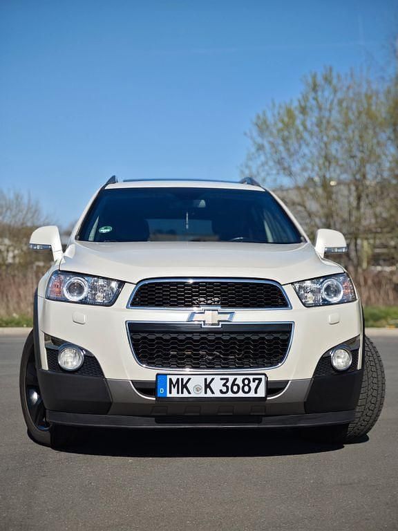 Gebraucht Chevrolet Captiva LTZ 245 PS (180 kW) 2012 Weiß SUV