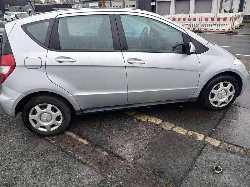 Gebraucht Mercedes A150 95 PS (69 kW) 2009 Other Limousine