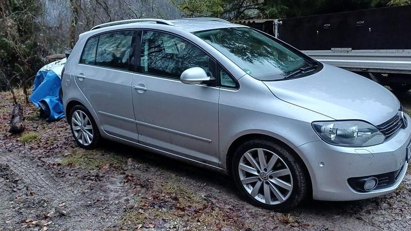 Gebraucht VW Golf Plus Cross 160 PS (117 kW) 2009 Silber Van / Kleinbus