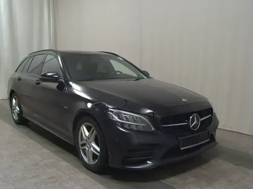 Gebraucht Mercedes C220 Night 194 PS (142 kW) 2020 Schwarz Kombi
