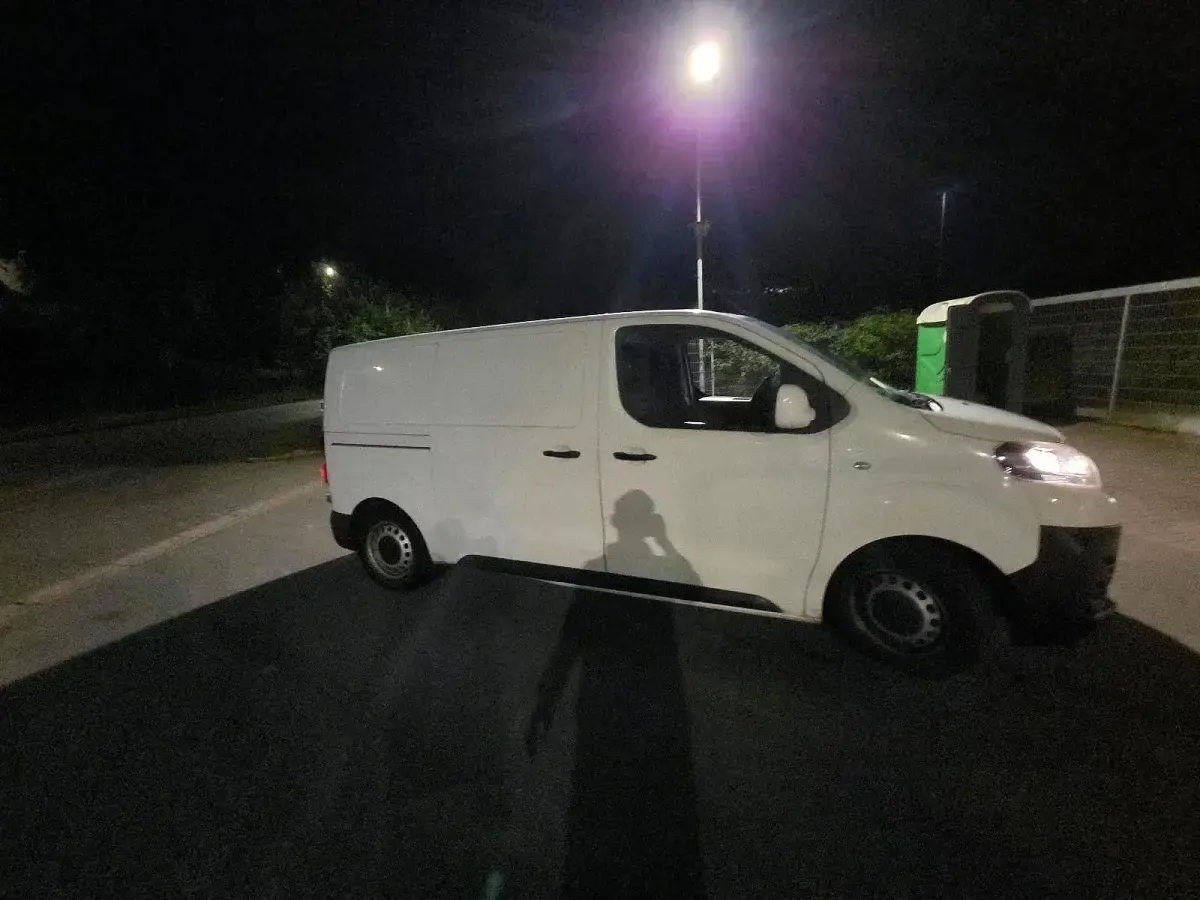 Gebraucht Citroën Jumpy 115 PS (84 kW) 2017 Weiß Van / Kleinbus
