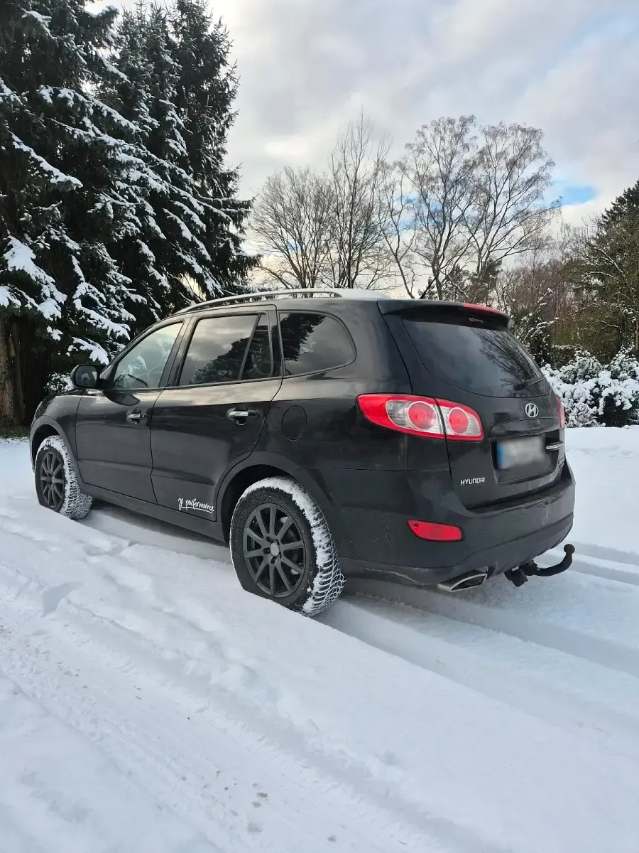 Gebraucht Hyundai Santa Fe 197 PS (144 kW) 2010 Schwarz SUV