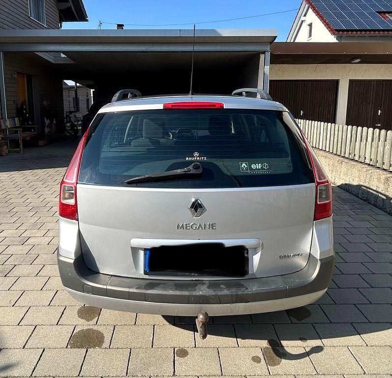 Gebraucht Renault Mégane II Authentique 111 PS (81 kW) 2006 Silber Limousine