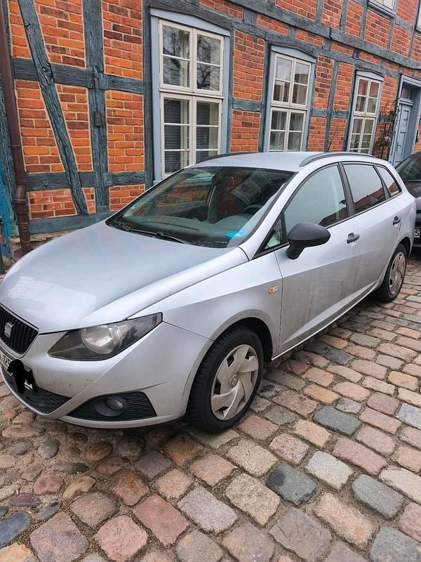 Gebraucht Seat Ibiza ST 85 PS (62 kW) 2011 Silber Kombi