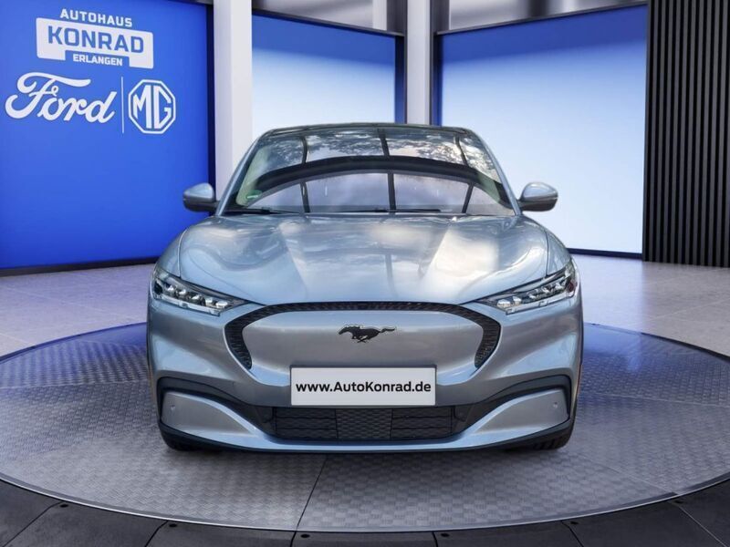 Gebraucht Ford Mustang Mach-E Extended Range 216 kW (294 PS) 2023 Iced blue silver metallic SUV