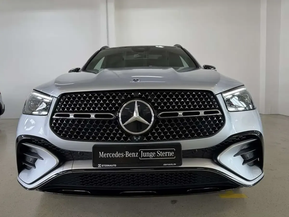 Gebraucht Mercedes GLE350 AMG 197 PS (144 kW) 2025 Metalliclack hightechsilber SUV