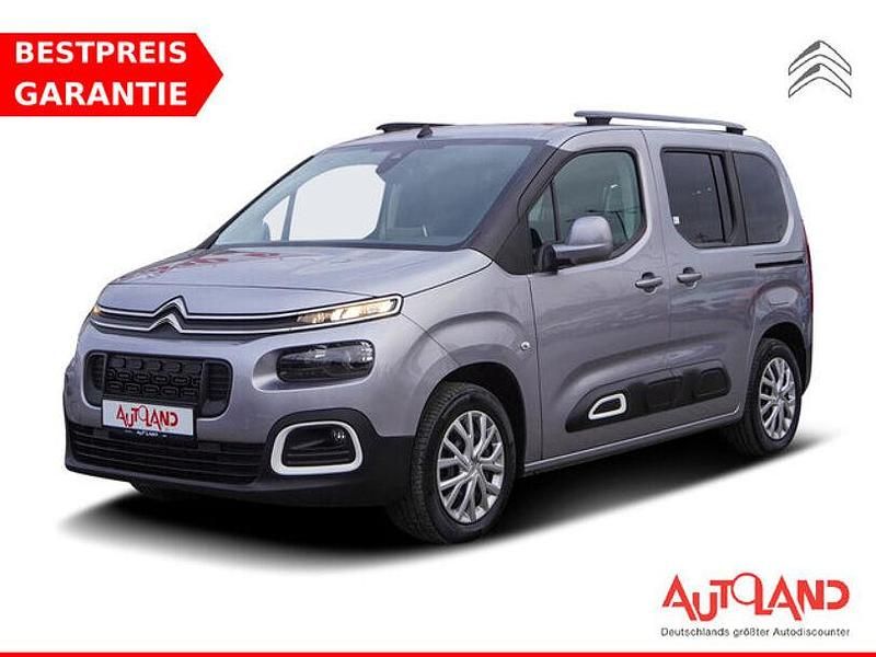 Silber Gebraucht 2024 Citroën Berlingo Feel Van / Kleinbus | 23.490 € (Guter Preis) - Bild 1/4