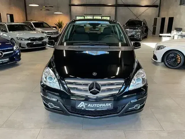 Gebraucht Mercedes B170 116 PS (85 kW) 2009 Schwarz Van / Kleinbus