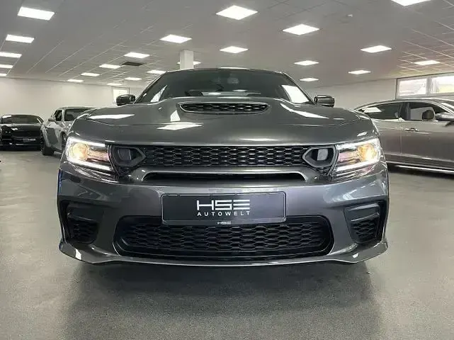 Gebraucht Dodge Charger 381 PS (280 kW) 2022 Schwarz Limousine