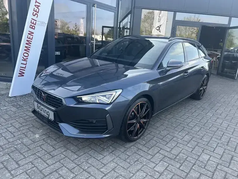 Second-hand Cupra Leon 150 CP (110 kW) 2023 Gri Berlinǎ