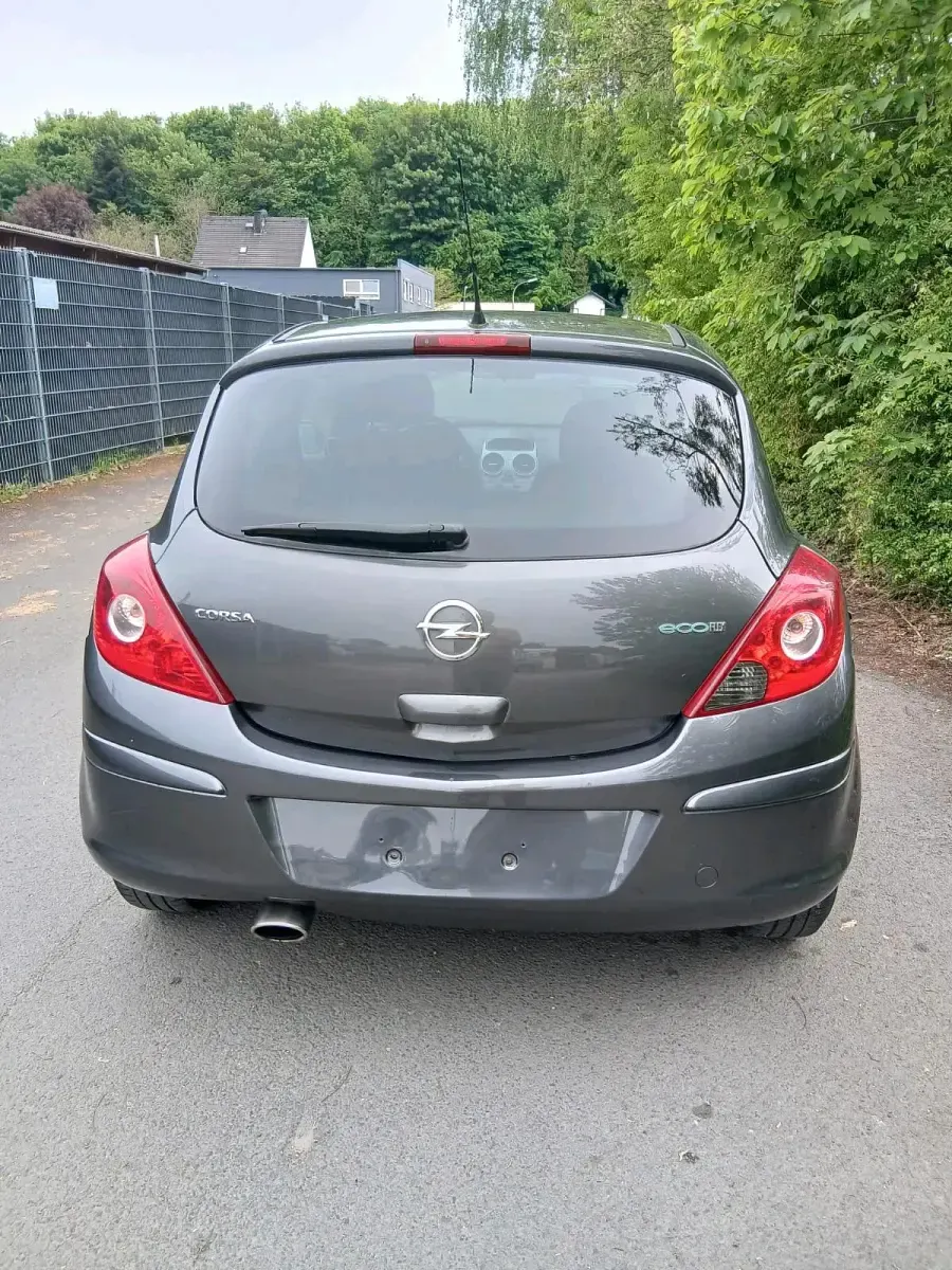 Gebraucht Opel Corsa 69 PS (50 kW) 2011 Grau Kleinwagen