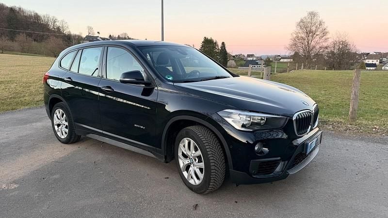 Gebraucht BMW X1 150 PS (110 kW) 2016 Schwarz SUV