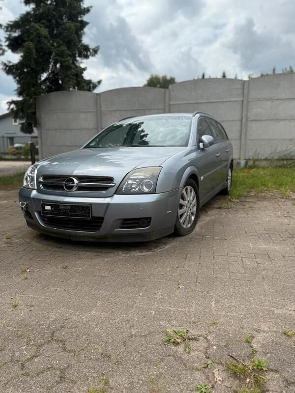 Grau Gebraucht 2005 Opel Vectra Kombi | 499 € (Guter Preis) - Bild 1/4