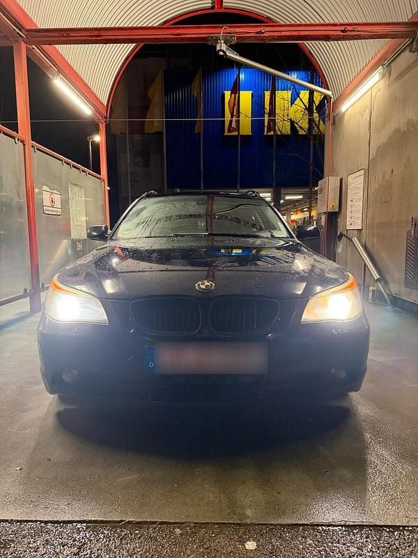 Gebraucht BMW 545 333 PS (244 kW) 2004 Schwarz Kombi