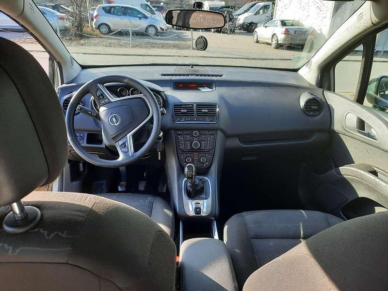 Gebraucht Opel Meriva 110 PS (80 kW) 2011 Other Van / Kleinbus