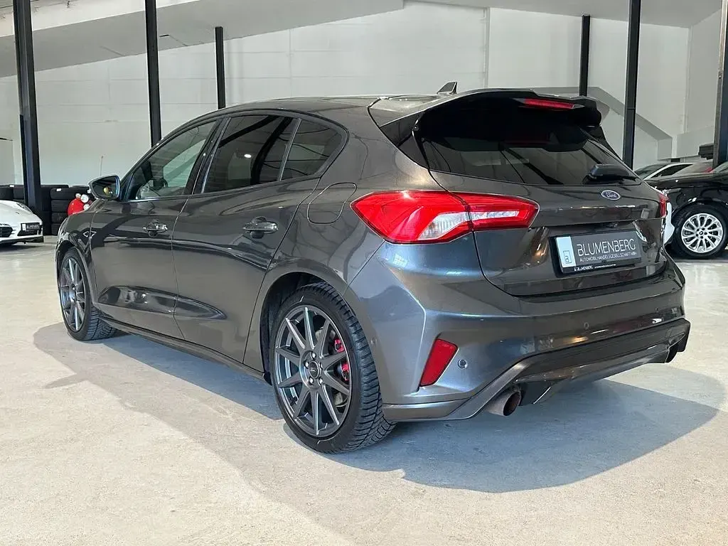 Gebraucht Ford Focus ST 280 PS (205 kW) 2020 Magnetic Limousine