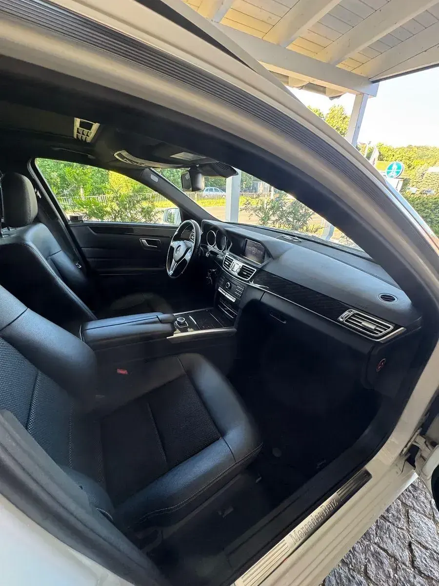 Gebraucht Mercedes E350 Avantgarde 252 PS (185 kW) 2015 Weiß Kombi