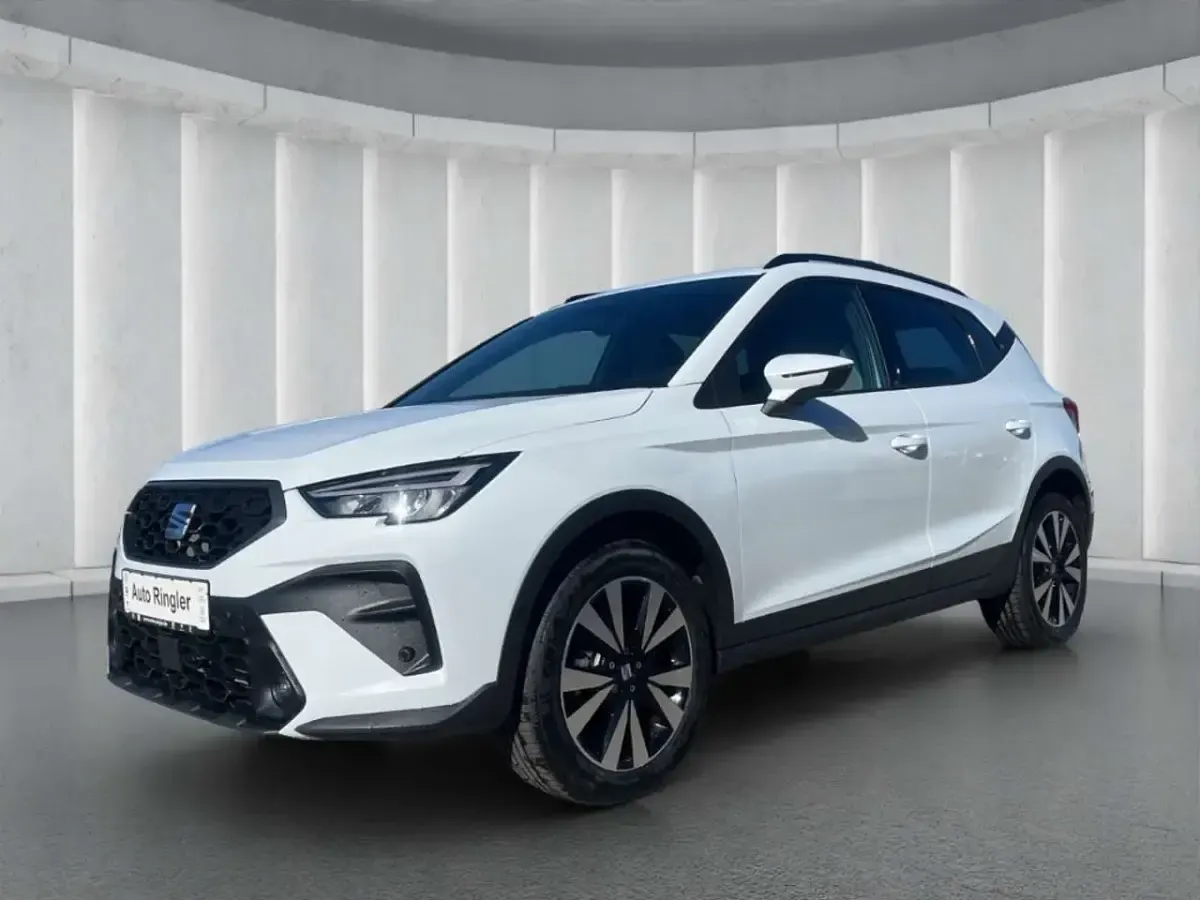 Neu Seat Arona FR 150 PS (110 kW) 2026 Weiss SUV