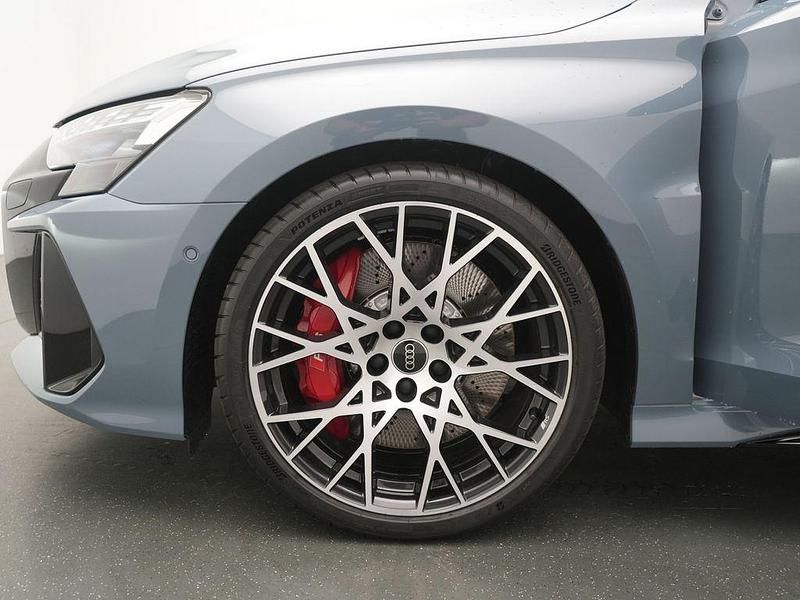 Gebraucht Audi RS3 Sport 400 PS (294 kW) 2025 Kemoragrau Limousine