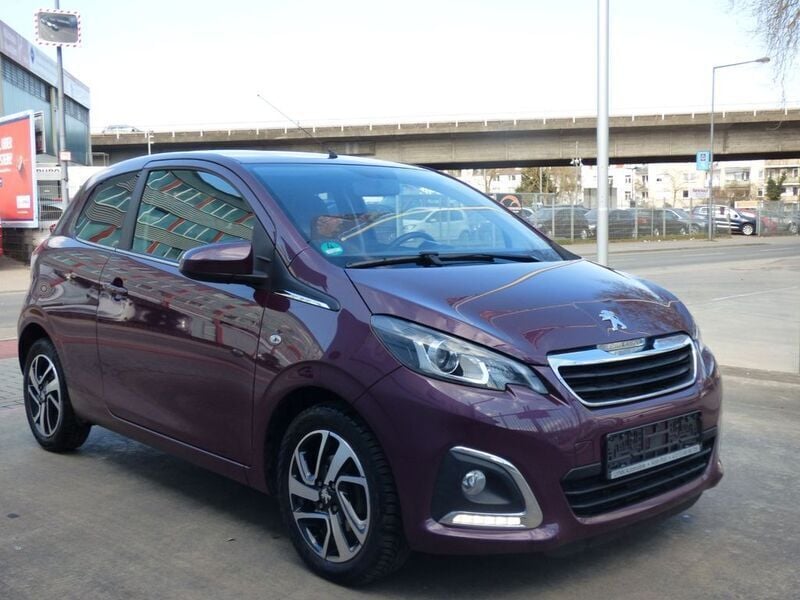 Gebraucht Peugeot 108 Allure 82 PS (60 kW) 2015 Violett Kleinwagen