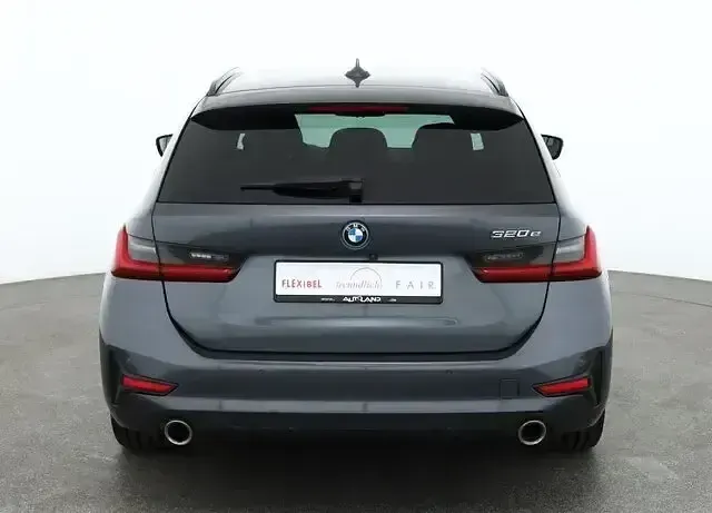 Gebraucht BMW 320 184 PS (135 kW) 2022 Andere Limousine
