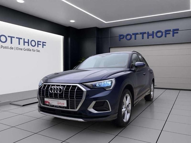 Blau Gebraucht 2024 Audi Q3 Advanced SUV | 38.750 € (Guter Preis) - Bild 1/4