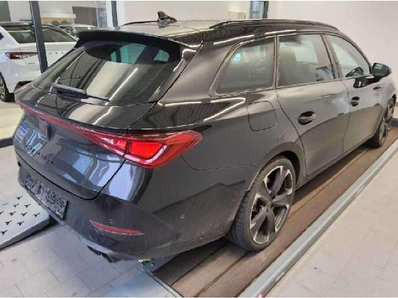 Gebraucht Cupra Leon VZ 310 PS (228 kW) 2022 Midnight schwarz metallic Kombi