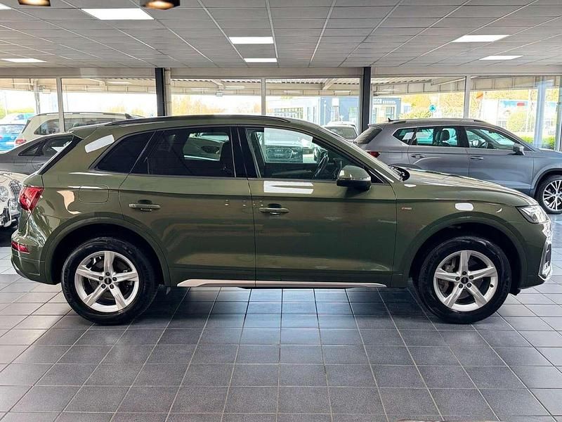 Gebraucht Audi Q5 S-Line 204 PS (150 kW) 2024 Grün SUV